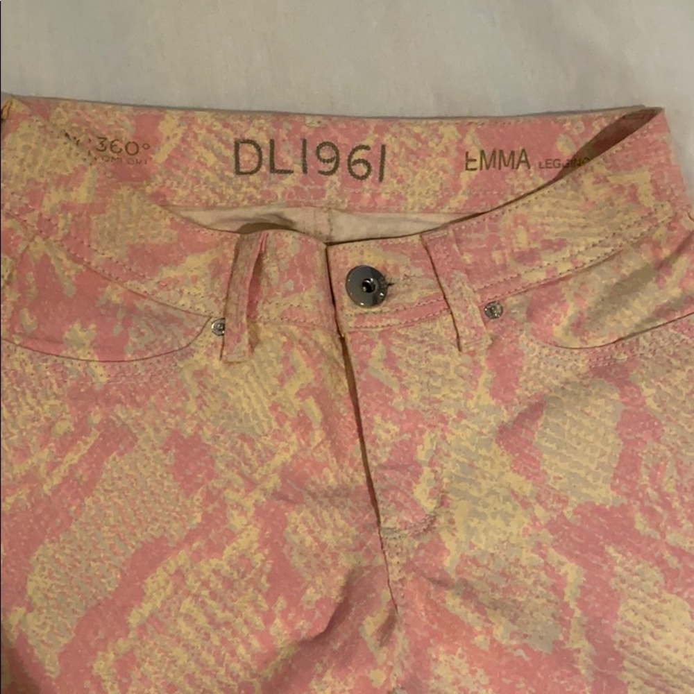 DL1961 pink python print Emma jeans - Picture 2 of 5